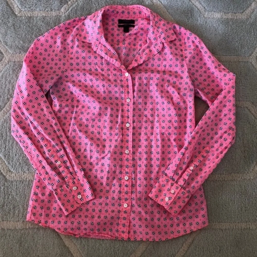 J. Crew Hot Pink Button Daisy Shirt - Picture 2 of 6